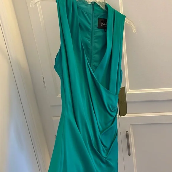Nicole Miller Dresses | Nwt Nicole Miller Emerald Green Dress | Color: Green | Size: 6 | Vaughnshan's Closet